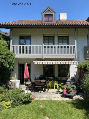 Helles, ruhiges, freundliches und großes RMH (215m2) mit Südterrasse - nahe Franz-Heidinger-Str.