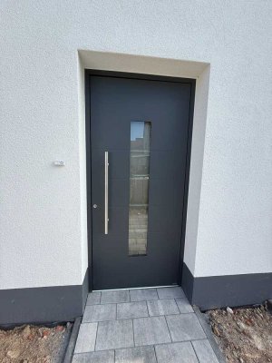 Luxuriöse 3-Zimmer Wohnung mit Garten in Minden