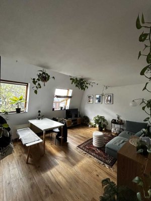 helle Maisonettewohnung, sehr ruhige Lage, für 1 Person, geräumiges Studentenapartment