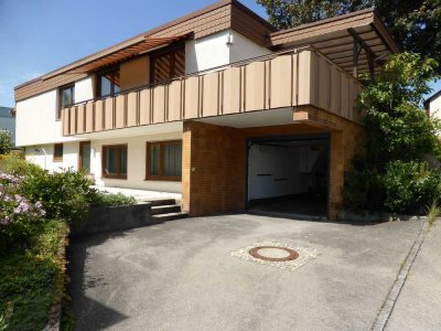 Bungalow mit Einliegerwohnung in BC - Mittelberg