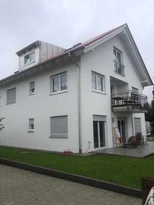 Schöne 2-Zimmerwohnung in Zweifamilienhaus
