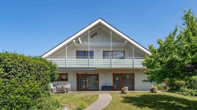 Großzügiges Einfamilienhaus mit großem Garten und viel Platz für die Familie