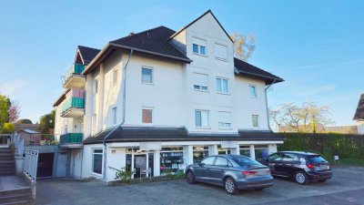 Helle gefplegte 2-Zimmer Dachgeschosswohnung mit Tiefgaragenstellplatz in Odenthal Voiswinkel