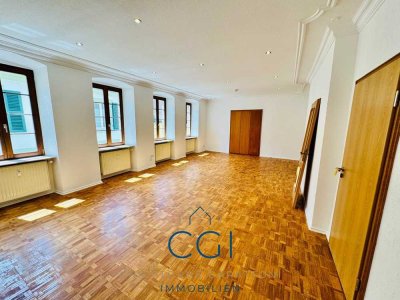 *** Kernsanierte Altbauwohnung im Herzen von Blieskastel ***