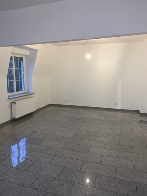 Helle moderne 3 Zimmer Whg. nähe Helios Krankenhaus in W-Barmen