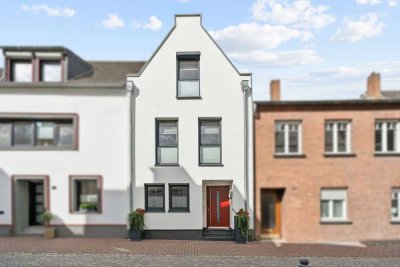 Rarität! Top saniertes Reihenmittelhaus in Bestlage von Xanten