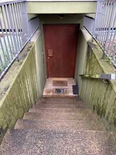 Exklusive 2-Raum-Erdgeschosswohnung mit Terrasse und EBK in Waiblingen