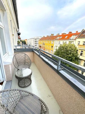 Neu möbliertes 2 Zimmer Apartment mit Balkon in Friedrichshain - frei zum 01. Juli 2025