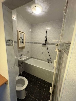 2-ZKB-Erdgeschosswohnung mit Balkon in Neu-Isenburg