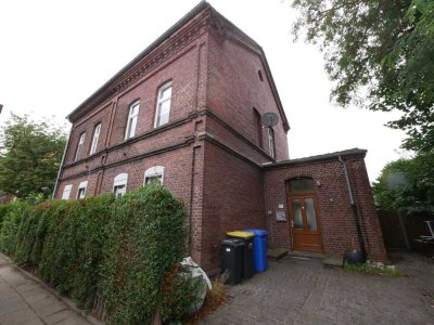 Denkmalgeschütztes charmantes Einfamilienhaus mit Geschichte und großem Gartenparadies