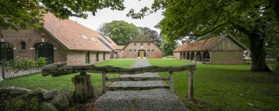 Schöne, geräumige Wohnung mit  gehobener Ausstattung im Ammerland (Kreis), Westerstede