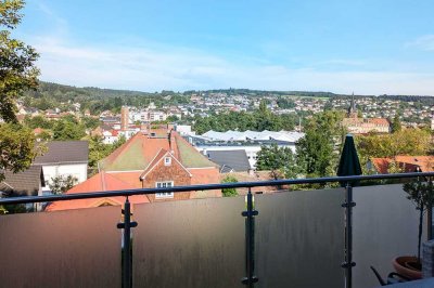 5-Zimmer-ETW: toller Blick, Gartenanteil, 2 Stellplätze, Wiga / Balkon, in zentraler, ruhiger Lage!