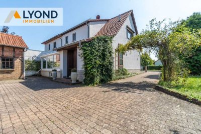 Wohnen & Wohlfühlen – Doppelhaushälfte mit Wintergarten und viel Platz im Grünen