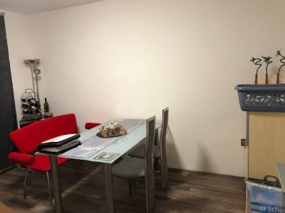 Preissenkung: Renovierte 3-Zimmer-Traumwohnung in Leoben-Hinterberg mit sonniger Süd-Loggia und KFZ-Abstellplatz !