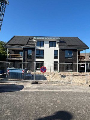 Attraktive 4-Zimmer-Wohnung in Gütersloh mit Einbauküche, Loggia und Stellplatz