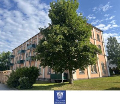Ihre neue Wohnung mit separater Küche und Bad mit Wanne in zentraler Lage!