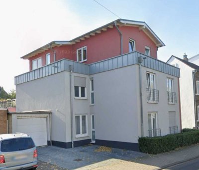 Traumhaftes, modernes und lichtdurchflutetes Penthouse mit großer,sonniger Dachterrasse in Troisdorf
