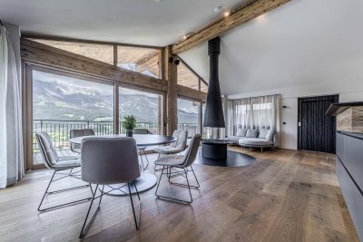 Edle Chalets in „Ski-in & Ski-out“-Lage mit imposanten Kaiserblick