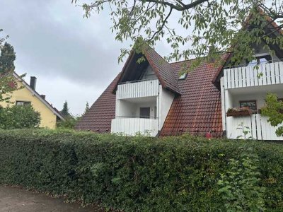 Schöne Dachgeschosswohnung mit großem Balkon in Ortsrandlage in Öhringen-Cappel