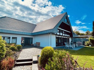 Luxuriöse Doppelhaushälfte in Eulenthal mit Garten und Pool!