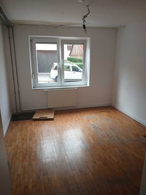 1250 € - 190 m² - 7.0 Zi.