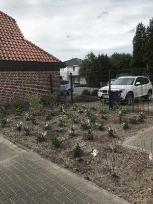 Provisionsfrei!! Doppelhaushälfte mit großzügiger Gartenanlage in Gronau zu vermieten  (Westf.)
