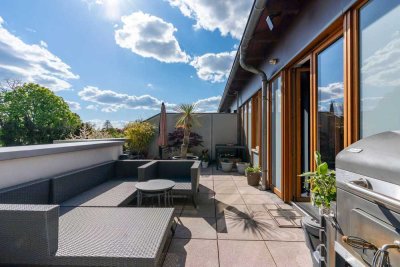 Penthouse-Feeling: Endetage mit großer Dachterrasse