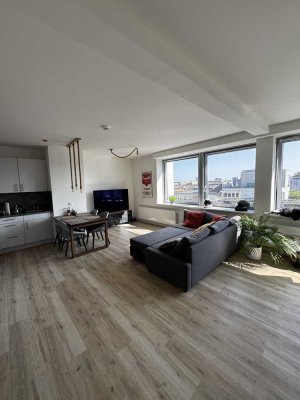 Helle 2-Zimmer-Wohnung – 58 m² – Pohlstraße, verfügbar ab 1. August