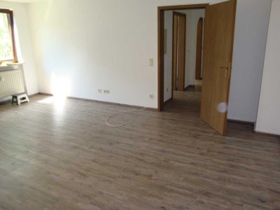 Bayreuth-Grunau, 2-Zi.-Wohnung mit Loggia, Wfl. ca. 60 m²