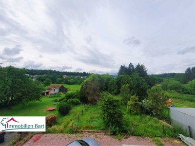 IDEAL FÜR TIERFREUNDE: 219 M² WOHNHAUS AUF 26 AR!
