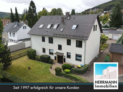 Für Kapitalanleger: Freistehendes Mehrfamilienhaus mit herrlichem Blick auf den Deister