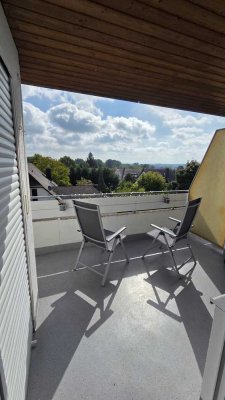 Attraktive 3 Zi. Wohnung mit Süd-West Balkon und Gartenblick!