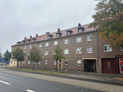 Schöne und neu sanierte 6-Raum-Wohnung in Bitterfeld