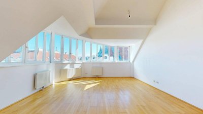 Licht, Luft &amp; Lebensfreude - 2 Zimmer Dachterrassenwohnung