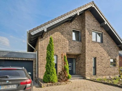 Modernes Einfamilienhaus mit großzügigem Wohnkeller in ruhiger Lage von Thür