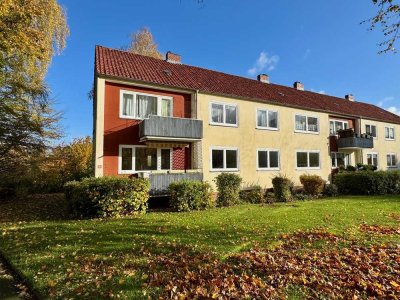 Für Sie in der Renovierung: Tolle 3-Zimmerwohnung mit überdachtem Balkon in Top-Lage in Gebhardshage