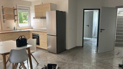 Neugründung: Neu sanierte 3er WG - hochwertig ausgestattet all-inclusive