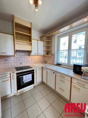 3-Zimmer Wohnung mit Eigengarten und PKW-Stellplatz