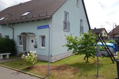 *Vermietetes Reihenendhaus mit sonniger Terrasse, Garten & praktischem Außenstellplatz in Jahnsdorf