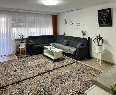4 Zimmer OG-Mietwohnung ab 01.10.2025, mit Balkon, zentrale Lage am Floßhafen