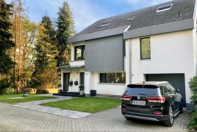 Exklusive 5-Zimmer-Wohnung Maisonette mit Balkon, Klima, Einbauküche & Sauna in Rheinstetten