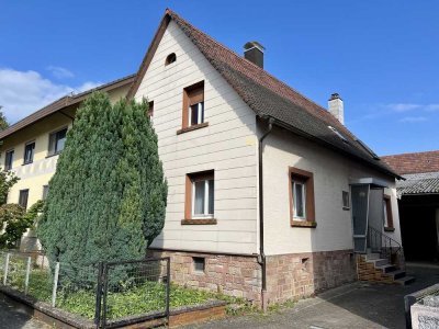 Für den Handwerker! Gemütliches EFH mit Scheune in ruhiger Lage von Steinmauern