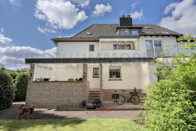 FRANKENFORST: 5 Zimmer-DHH m. ca. 150 qm Wfl. + insgesamt ca. 937 qm Grundstück und 3 Garagen