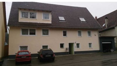 4,5-Zimmer Wohnung mit Balkon und Einbauküche in Rosenfeld-Heiligenzimmern