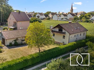 Idyllische Waldrandlage! Gepflegtes Einfamilienhaus mit großer Scheune und S-Bahn-Anbindung