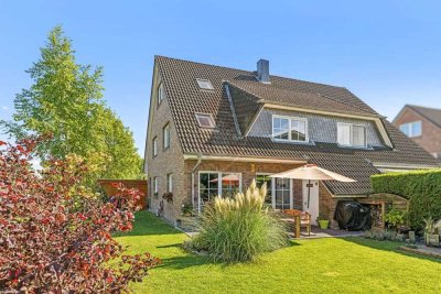 *** Ruhig, modern und großzügig in Feldrandlage leben?  Dann sind Sie hier genau richtig! ***