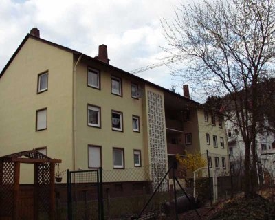 Schöne 1 ZKB Wohnung mit Balkon in Nassau