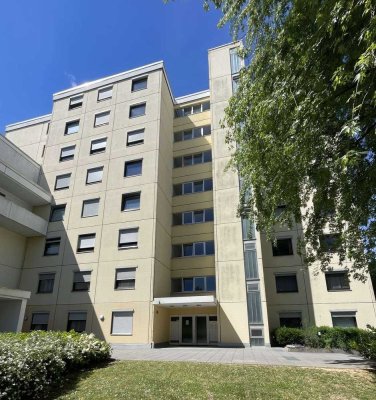 Renovierungsbedürftige 2,5 Zimmer-ETW in guter Stadtlage