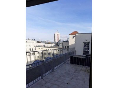 Direktes Innenstadtflair genießen! Stilvolle 1 RWE über den Dächern der Leipziger-City!