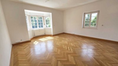 Charme trifft Großzügigkeit – 4 stilvolle Zimmer & Dachterrasse